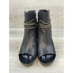 OTBT Vagabond Women's 7.5 Black Bootie Leather Boot Ankle Boho Chunky Festival